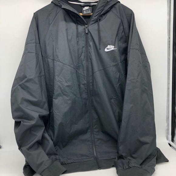Used 2xl Men Nike Windrunner Full Zip 